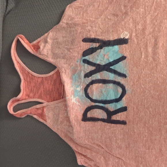 Roxy tank - Picture 1 of 2